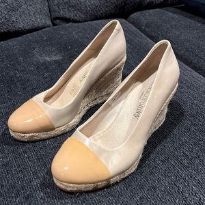 SALE Today ONLY Russell & Bromley Nude Leather 7